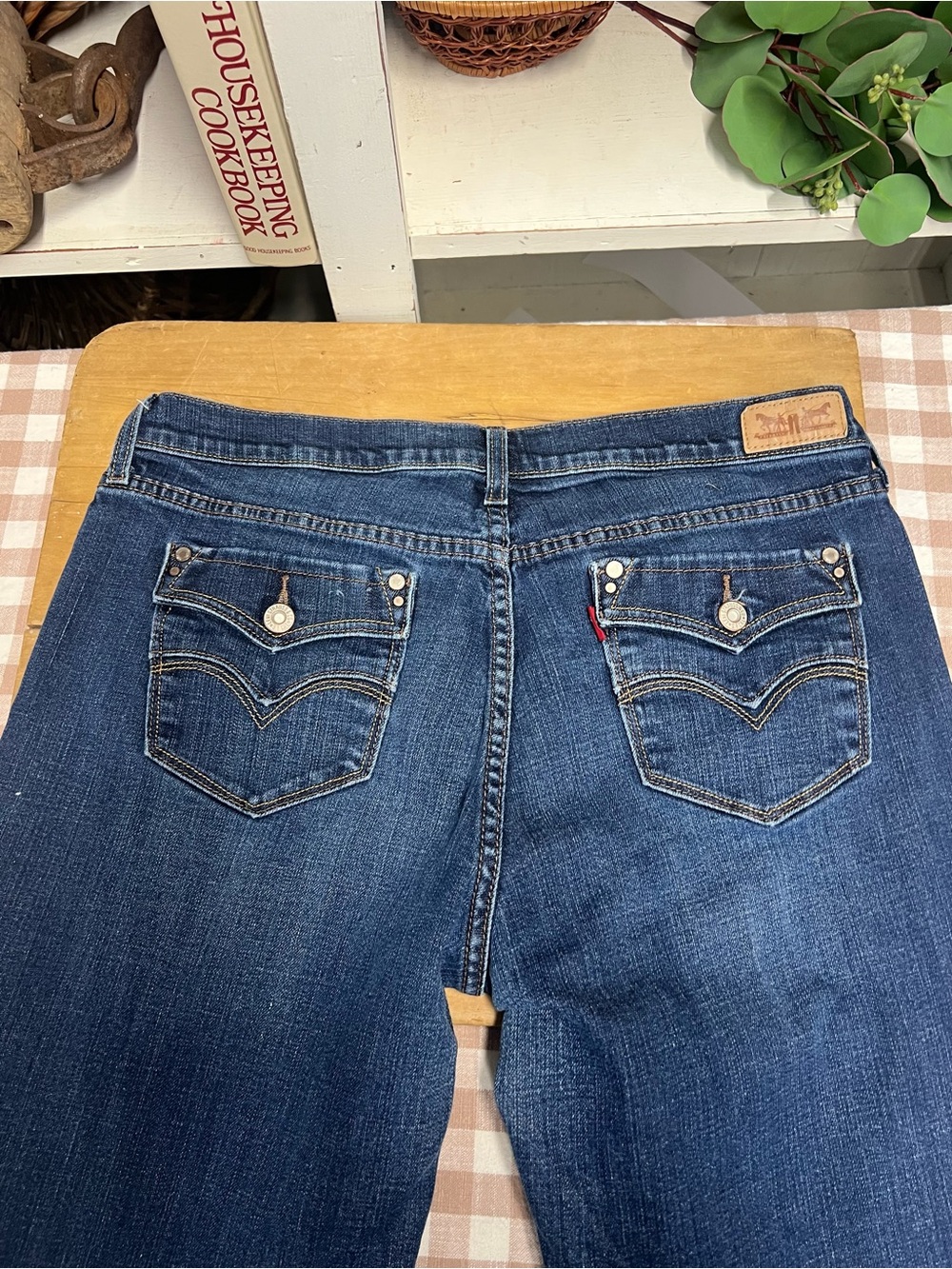 Levi’s 505 straight leg jeans
12m